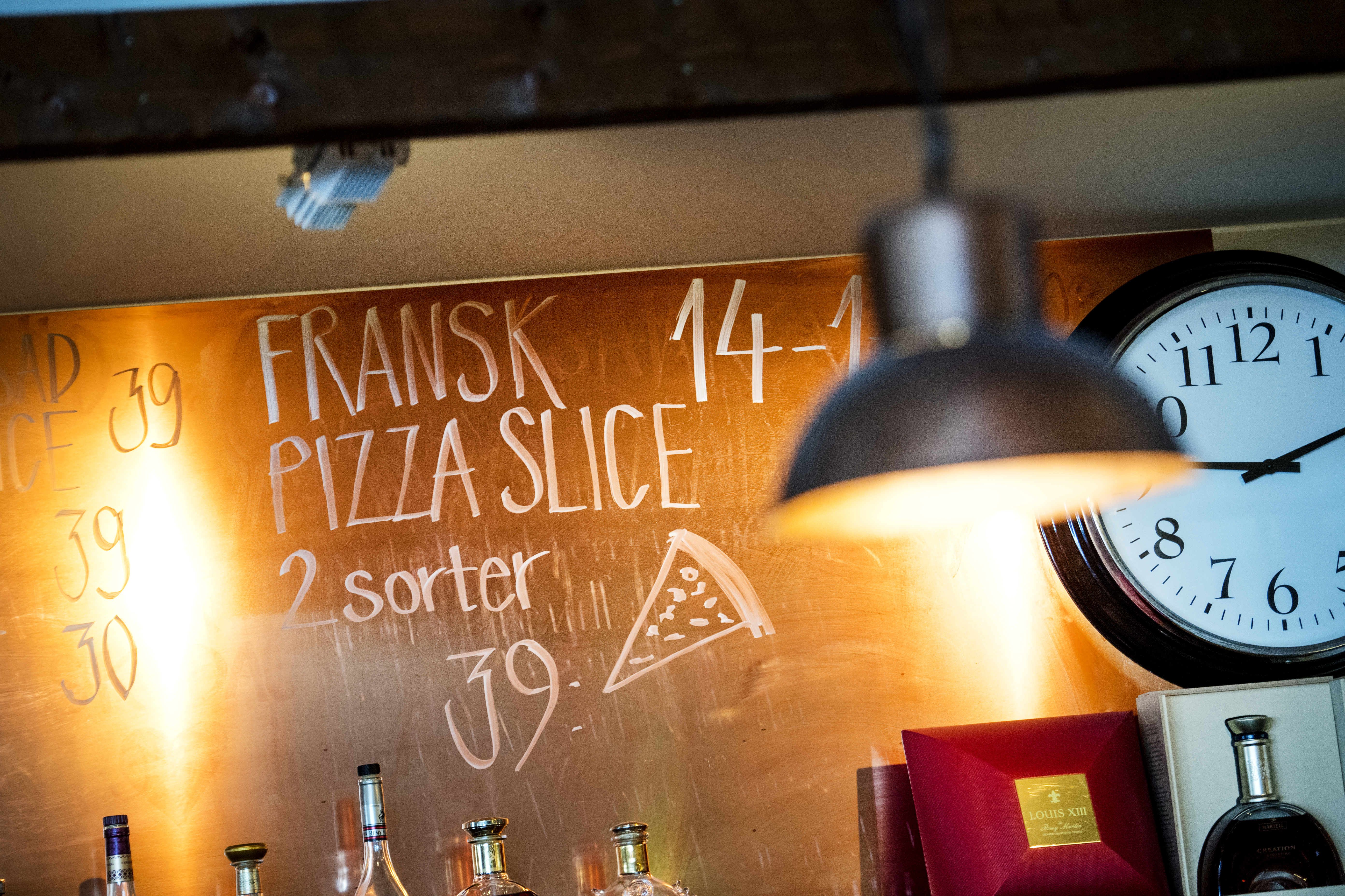 Ski Lodgens lunch och middag Romme Alpin